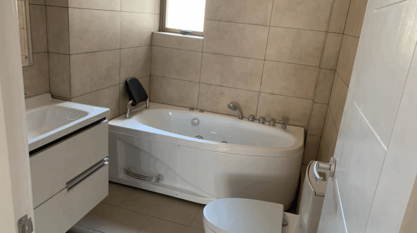 4‑bedroom en‑suite residences with DSQ at Tarrow Apartments